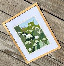 Load image into Gallery viewer, Queen Anne's Lace original framed painting on handmade paper
